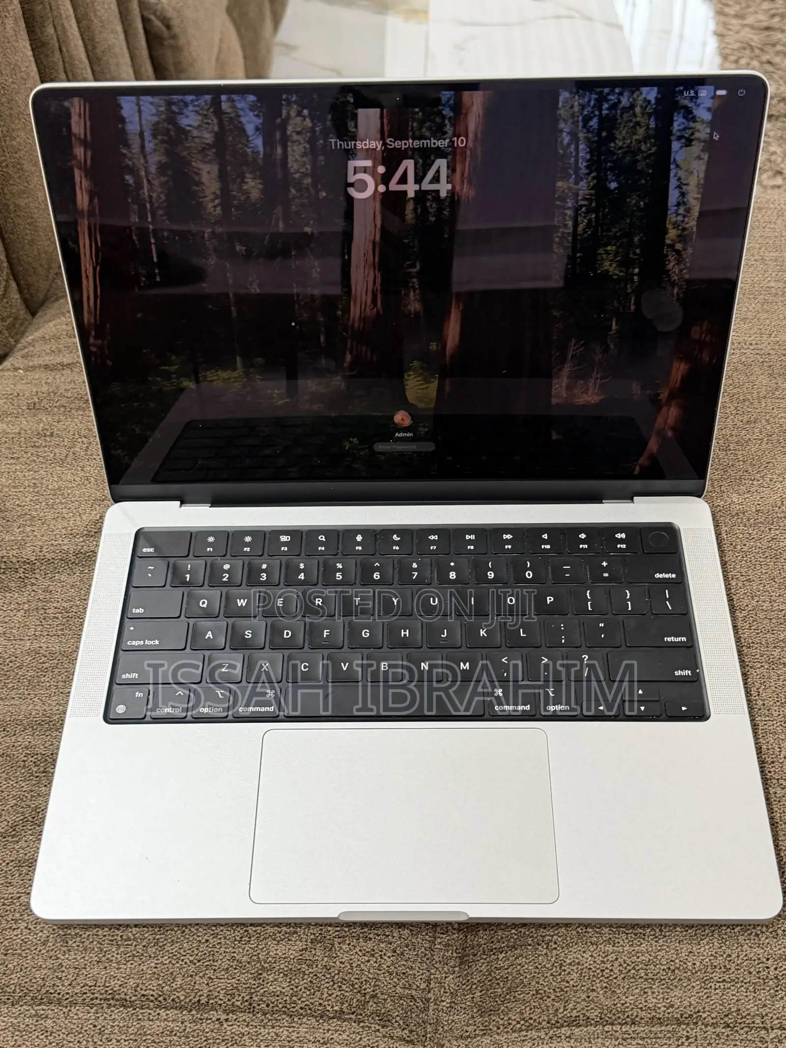 Laptop Apple MacBook Pro 16GB Apple M2 SSD 512GB