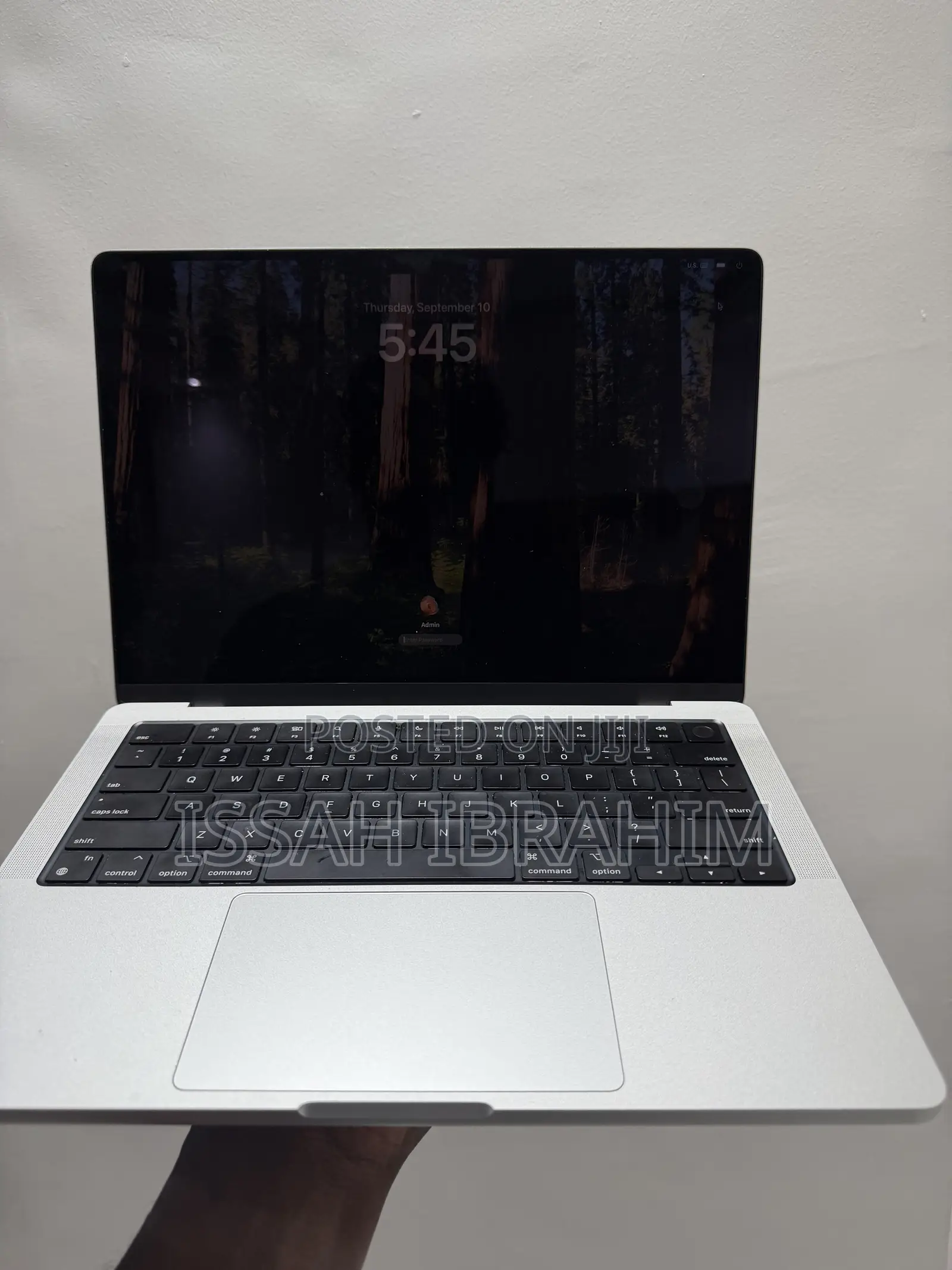 Laptop Apple MacBook Pro 16GB Apple M2 SSD 512GB