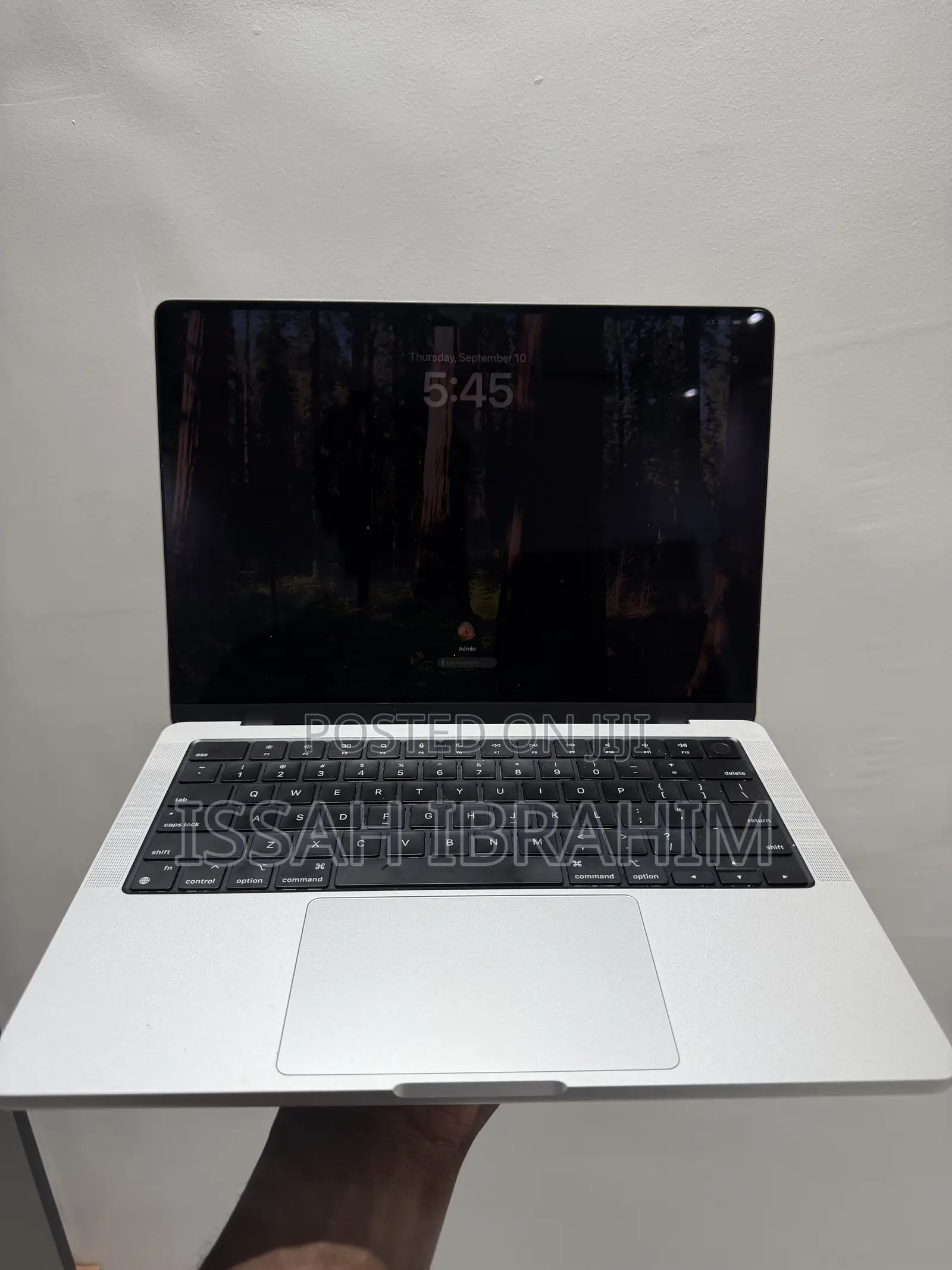 Laptop Apple MacBook Pro 16GB Apple M2 SSD 512GB