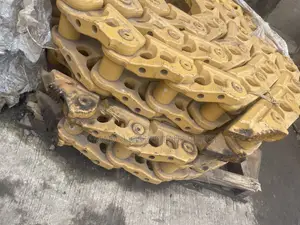 CAT D8N Truck Link