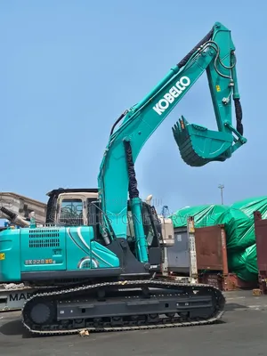 Kobelco SK220