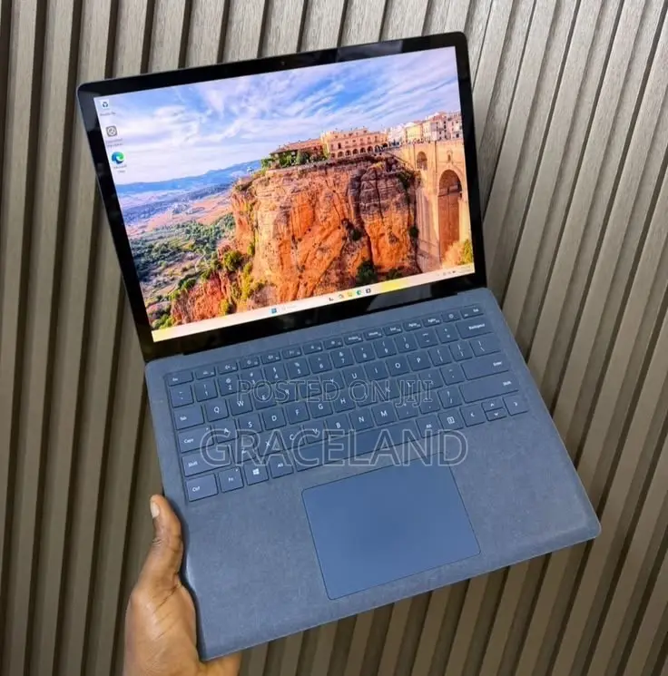Laptop Microsoft Surface Laptop 3 8GB Intel Core i7 SSD 256GB