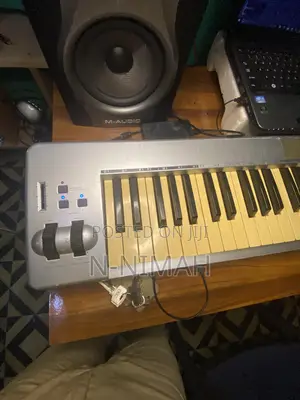 M-Audio Keystation 61es* - A 61-Key MIDI Controller Keyboard.