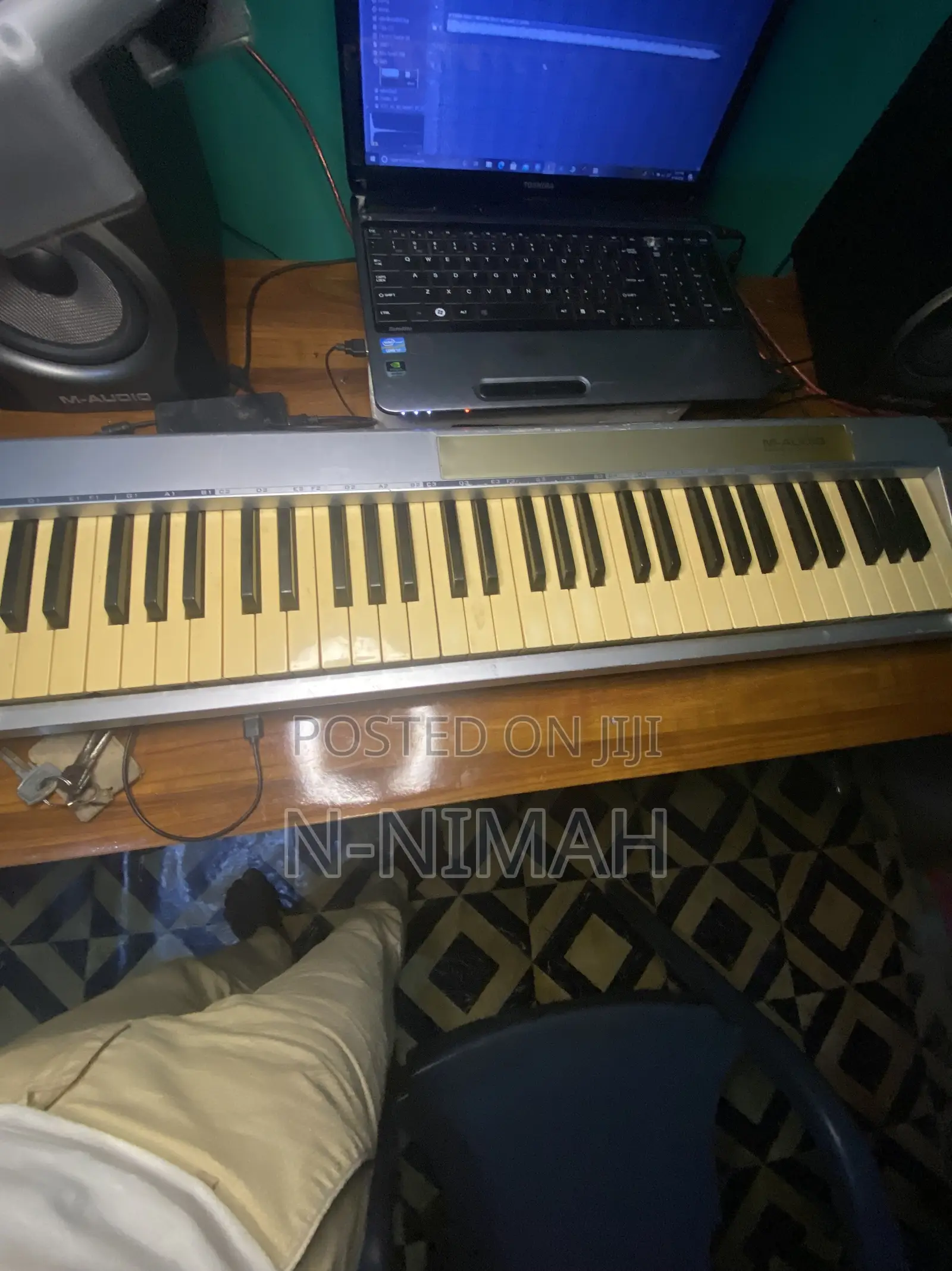 M-Audio Keystation 61es* - A 61-Key MIDI Controller Keyboard.