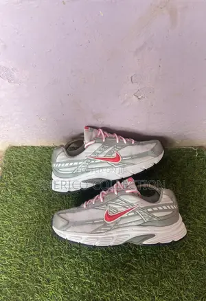 Nike-Initiator