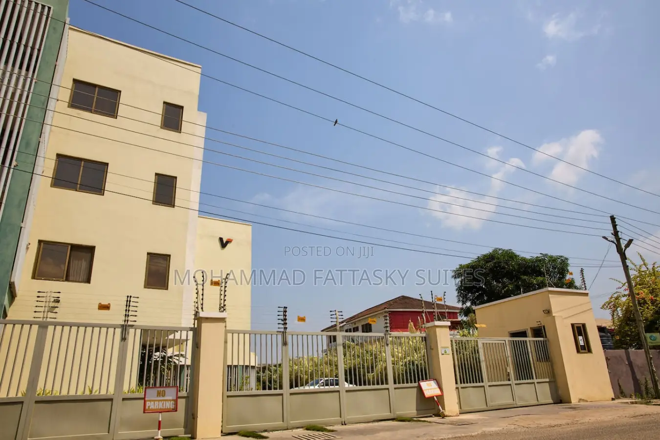 Studio Furnished Apartment Airport Residential – Daily/Weekly/Monthly