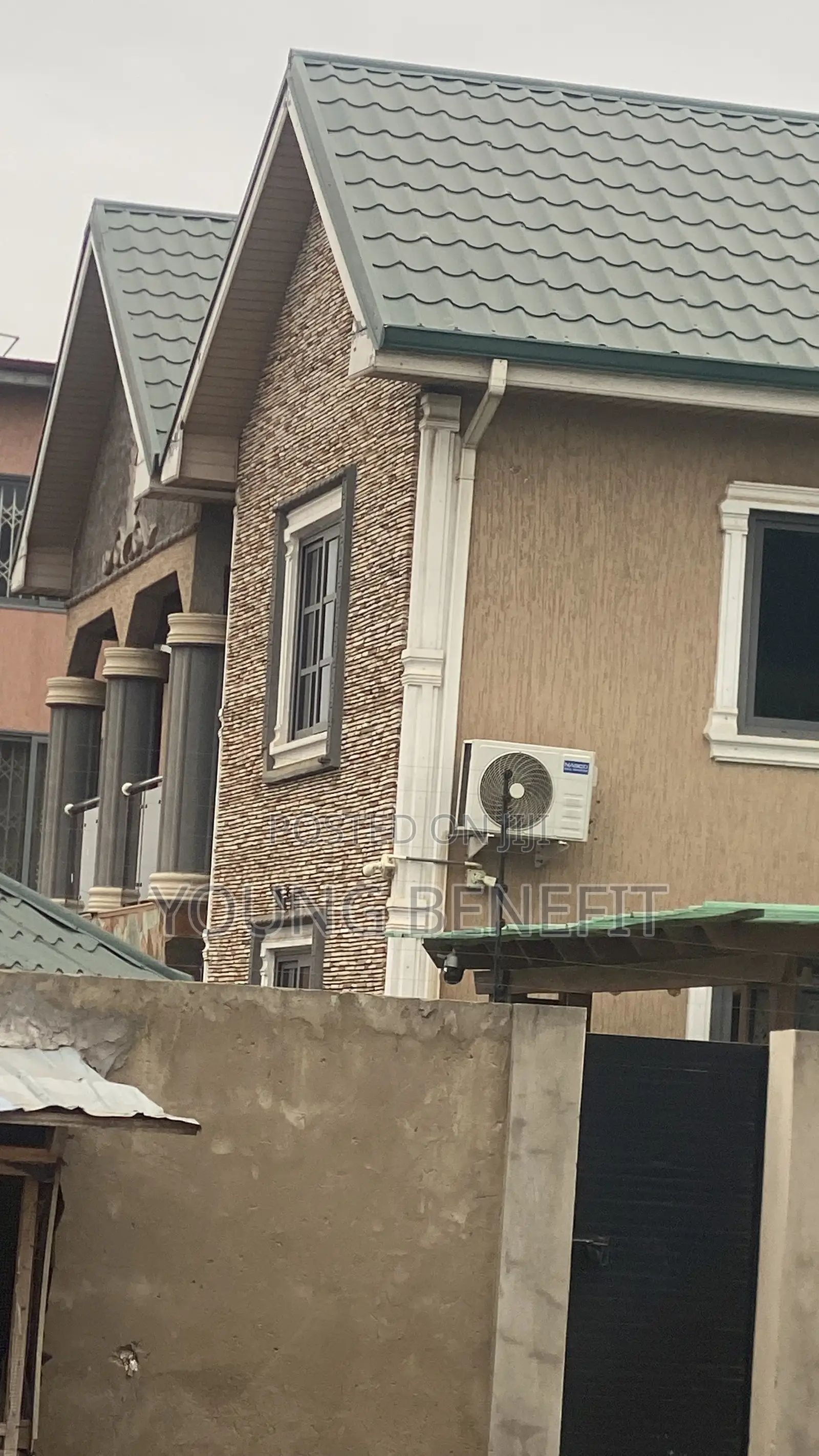 Edge Wall Designs