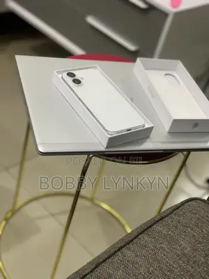 Apple iPhone 16 128 GB White