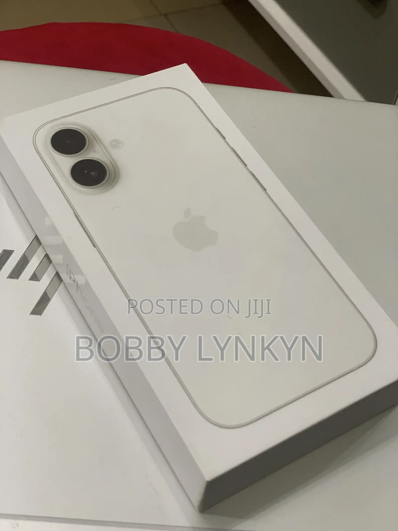 Apple iPhone 16 128 GB White