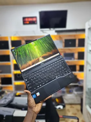 Laptop Fujitsu Lifebook U9311 8GB Intel Core i5 SSD 256GB