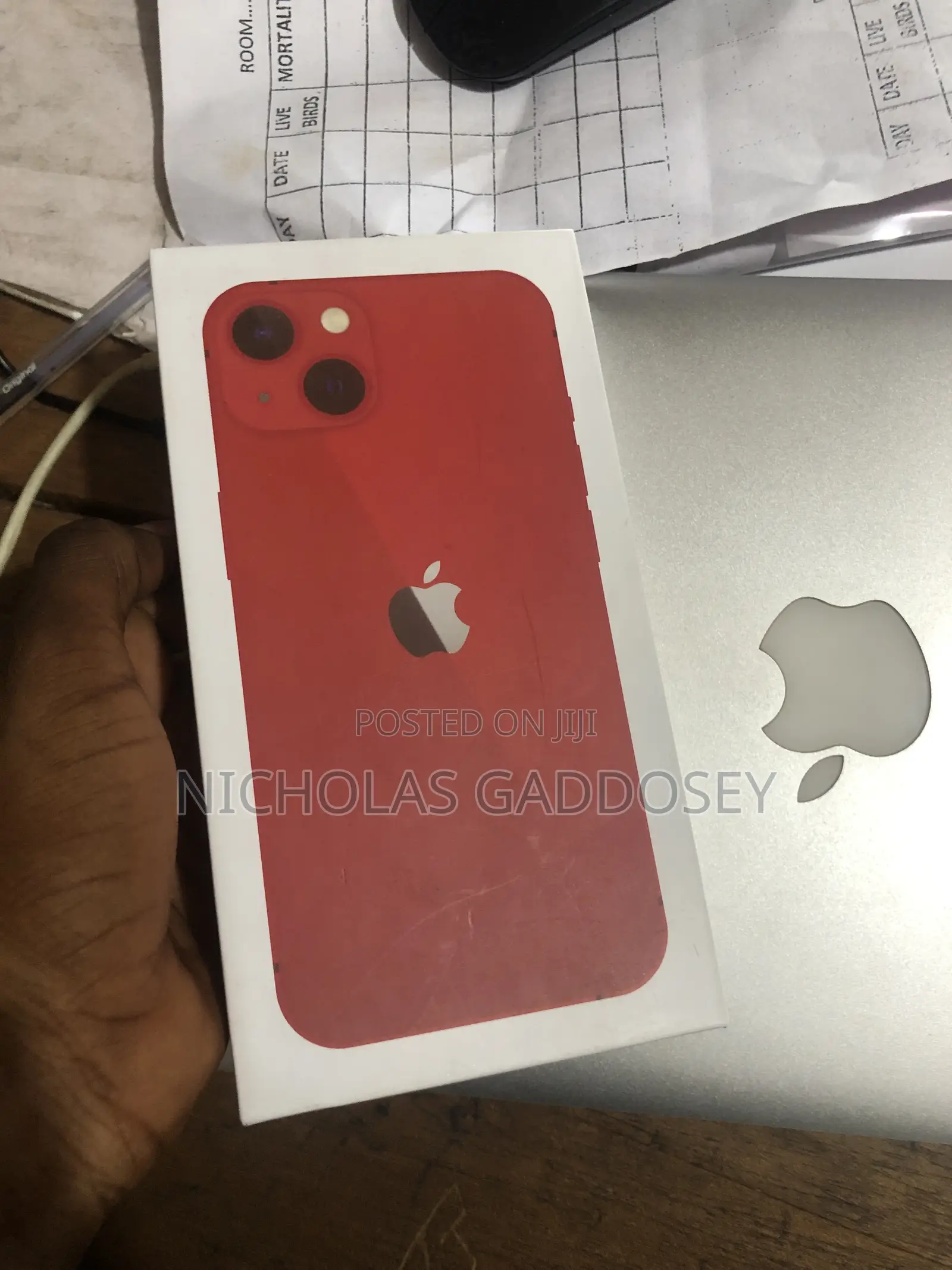 Apple iPhone 13 128 GB Red