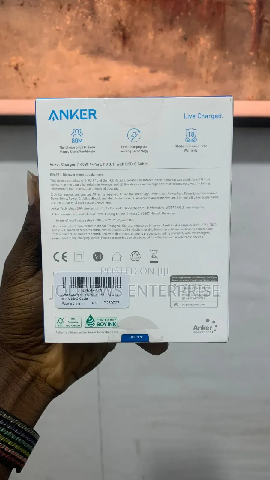 Anker Charger (140W, 4 Ports, Smart Display) With 5ft USB-C Cable