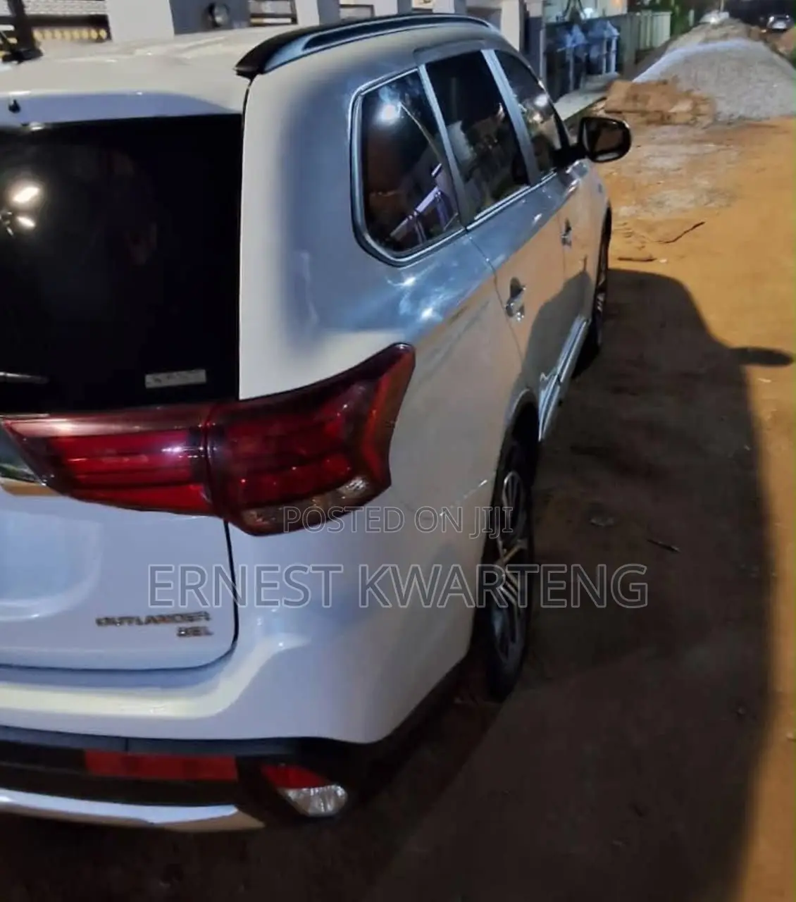Mitsubishi Outlander 2017 White