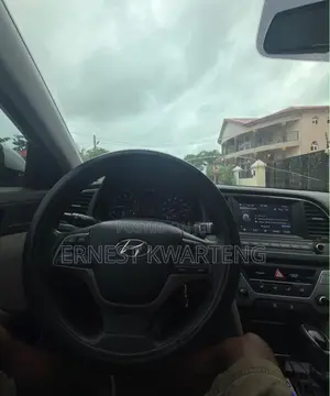 Hyundai Elantra 2017 Gray