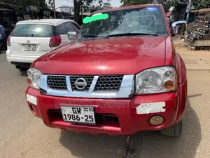 Nissan Hardbody 2014 Red