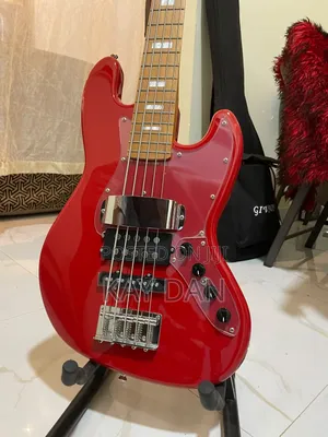 Sqoe Active Bass Guitar
