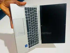 Laptop HP EliteBook 840 G8 16GB Intel Core i7 SSD 256GB