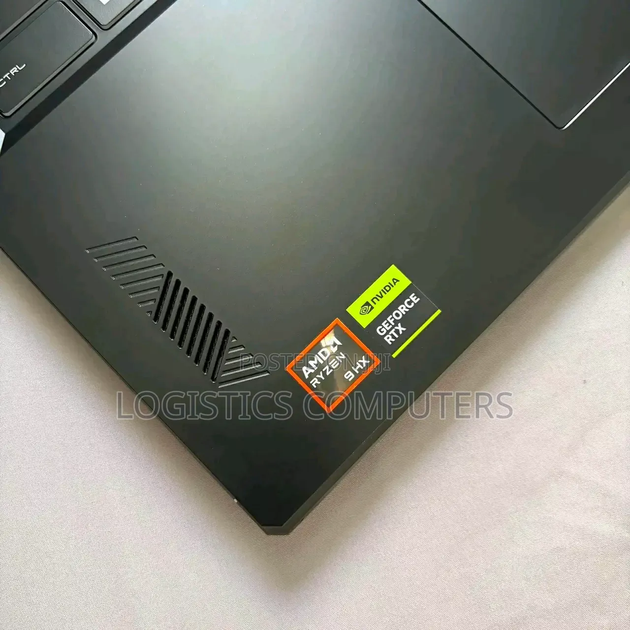 New Laptop MSI Katana 15 32GB AMD Ryzen 9 SSD 1T