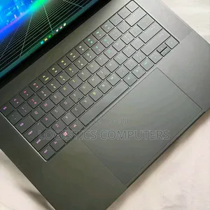 Laptop Razer Blade Pro 32GB Intel Core Ultra 9 SSD 1T