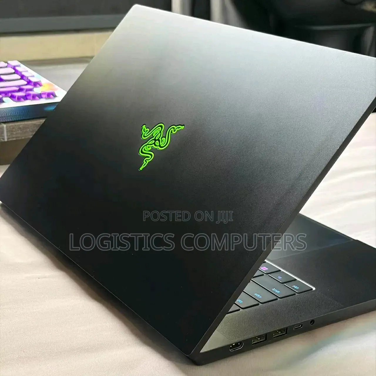 Laptop Razer Blade Pro 32GB Intel Core Ultra 9 SSD 1T