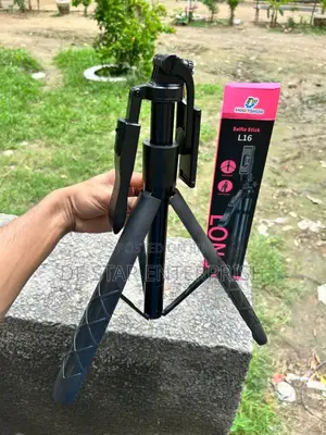 L16 Selfie Stick / Tripod Stand