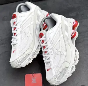 Supreme Nike Shox Tl
