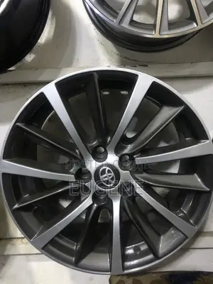 Corolla Rim 18 and 17
