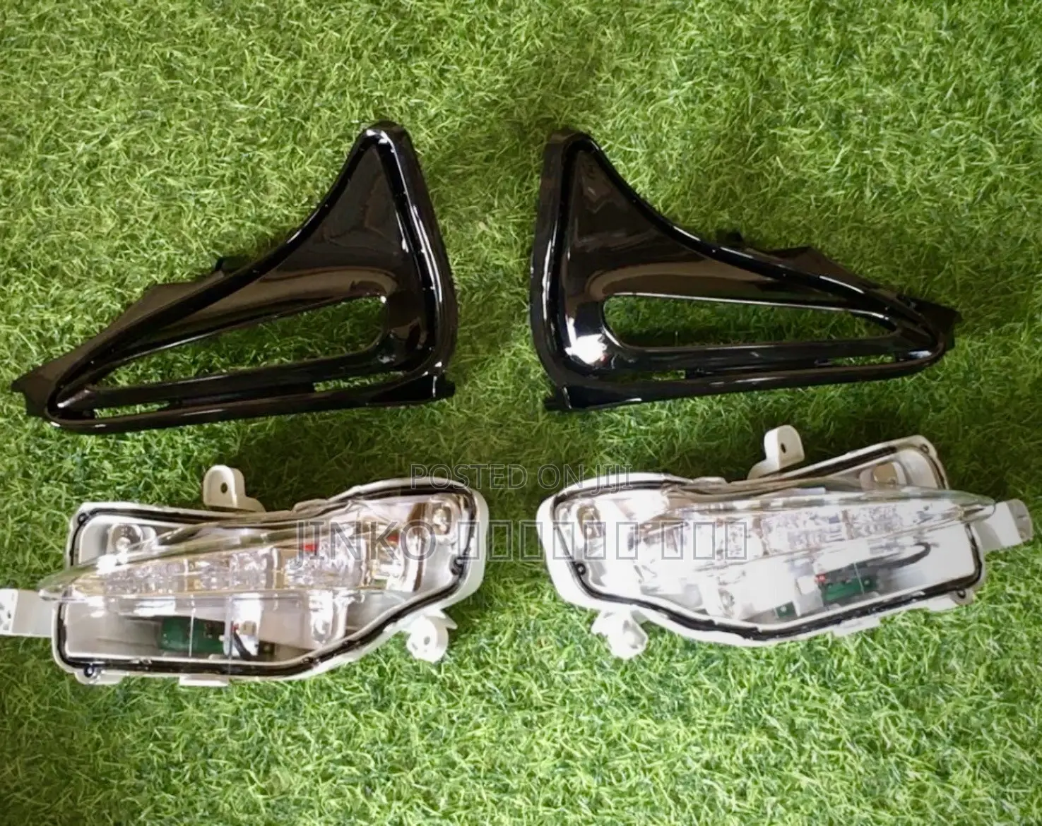 Toyota Corolla 2017-2019 Foglight and Covers Set (Le/Normal)
