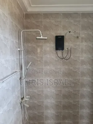 2bdrm Apartment in Otinibi, Malejor for rent