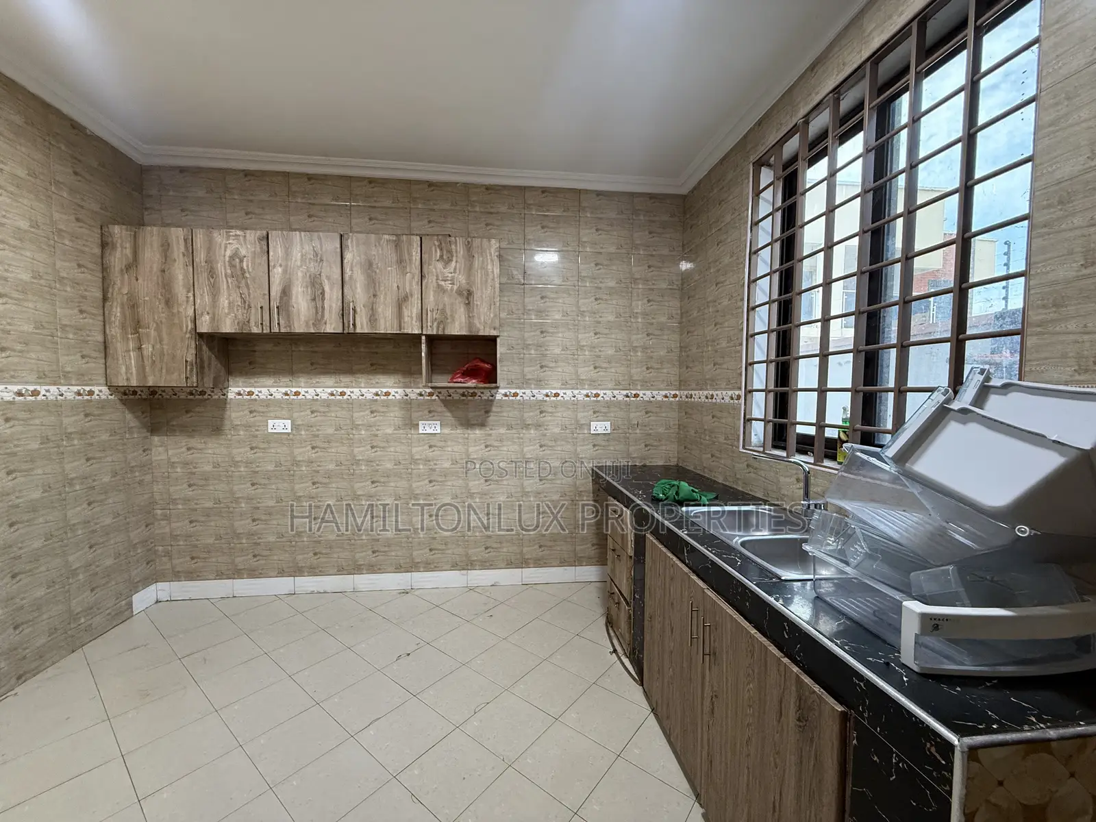 2bdrm Apartment in Trassaco, Adjiriganor for rent