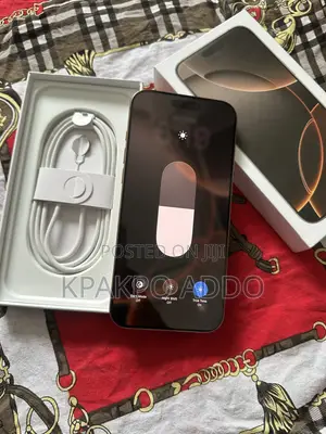 Apple iPhone 16 Pro Max 512 GB Gold
