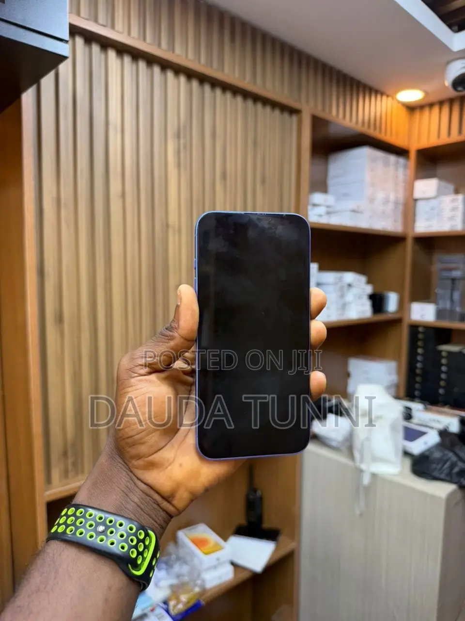New Apple iPhone 16 Plus 128 GB