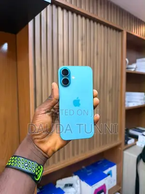 New Apple iPhone 16 Plus 128 GB