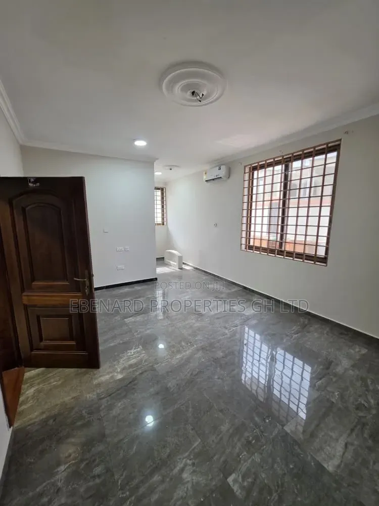 2bdrm Apartment in Ebenard Properties, Police Station for rent