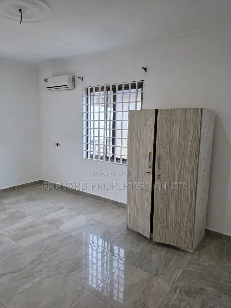3bdrm Apartment in Ebenard Properties, Police Station for rent