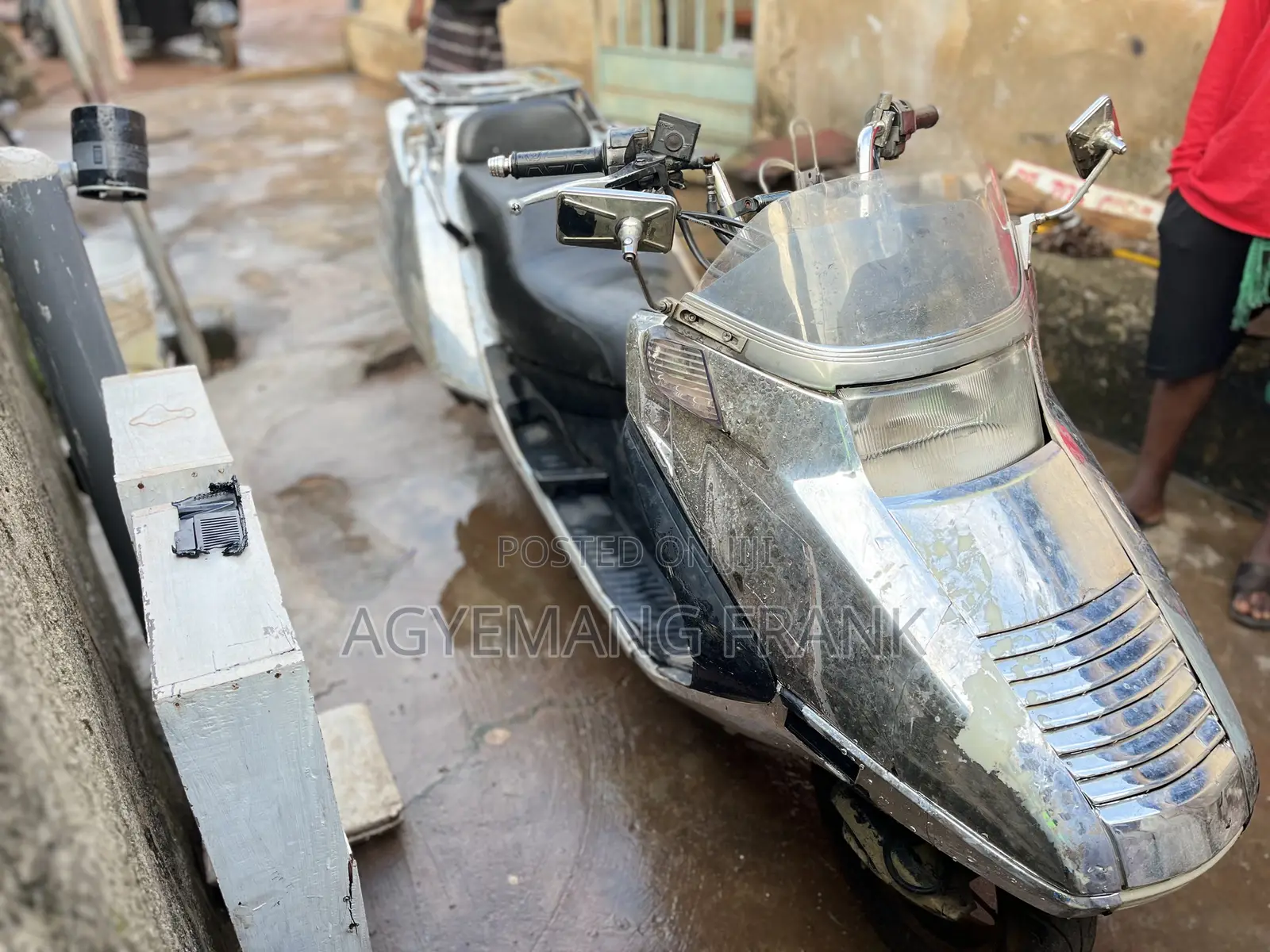 Honda 1986 Silver