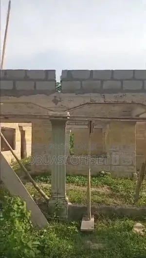 5bdrm House in Obuasi Municipal for sale