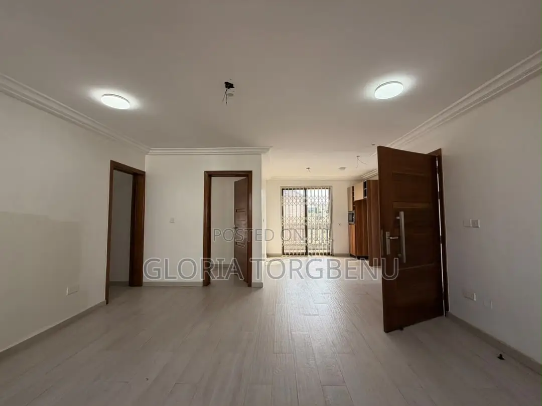 2bdrm Apartment in Ashaley Botwe for rent