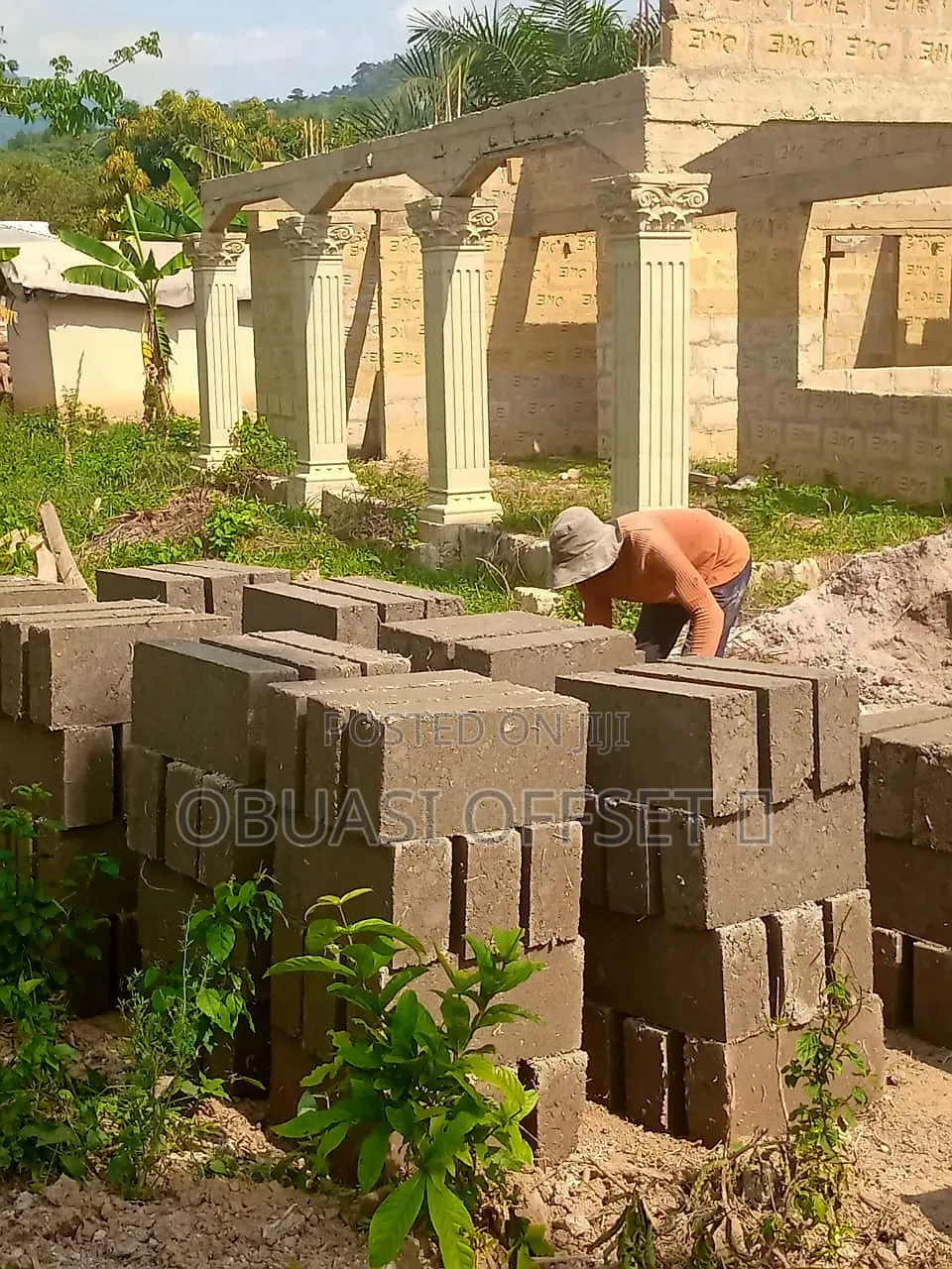 5bdrm House in Obuasi Municipal for sale