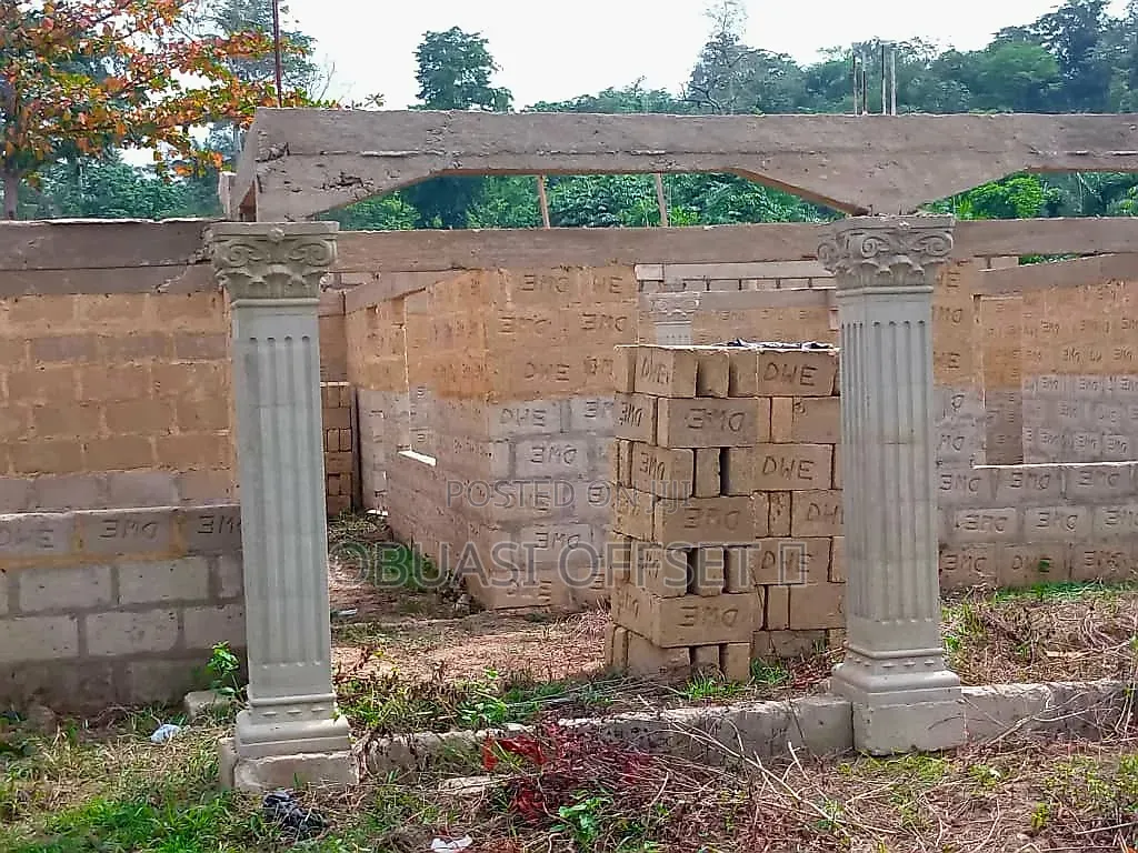 5bdrm House in Obuasi Municipal for sale