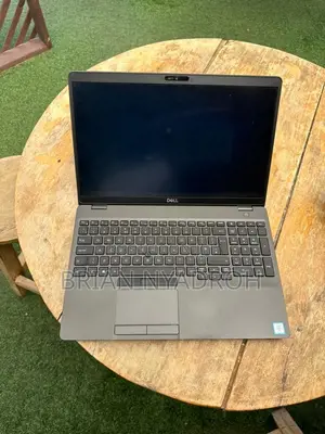 Laptop Dell Latitude 5501 16GB Intel Core i7 SSD 512GB