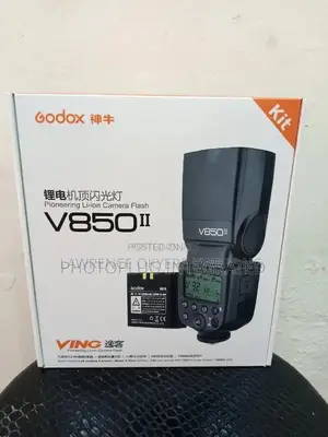 GODOX 850II Speed Light