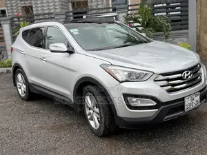 Hyundai Santa Fe 2015 Silver