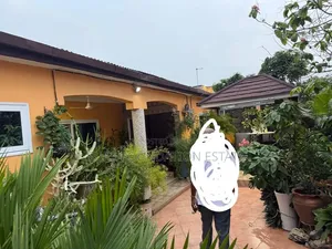 3bdrm House in Dansoman for sale