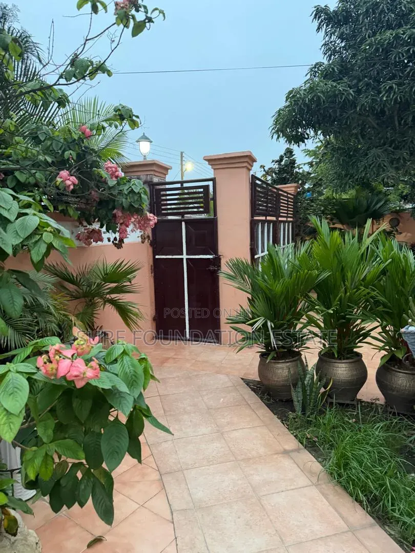 3bdrm House in Dansoman for sale