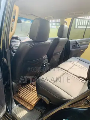 Mitsubishi Pajero 2014 Black