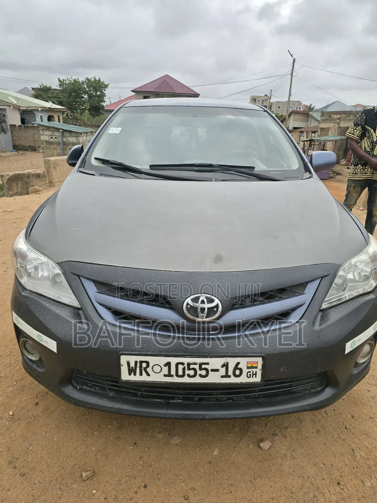 Toyota Corolla LE 4dr Sedan (1.8L 4cyl 4A) 2013 Gray
