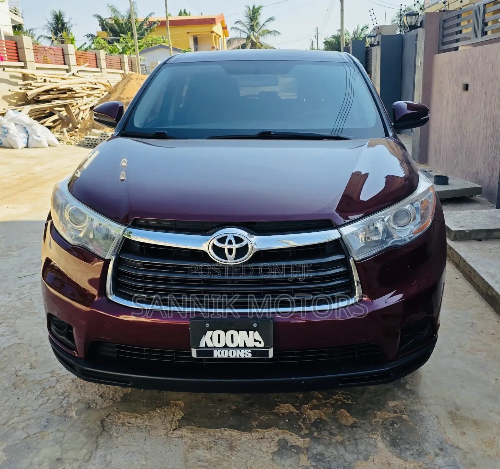 Toyota Highlander LE 4x2 (2.7L 4cyl 6A) 2017 Burgundy
