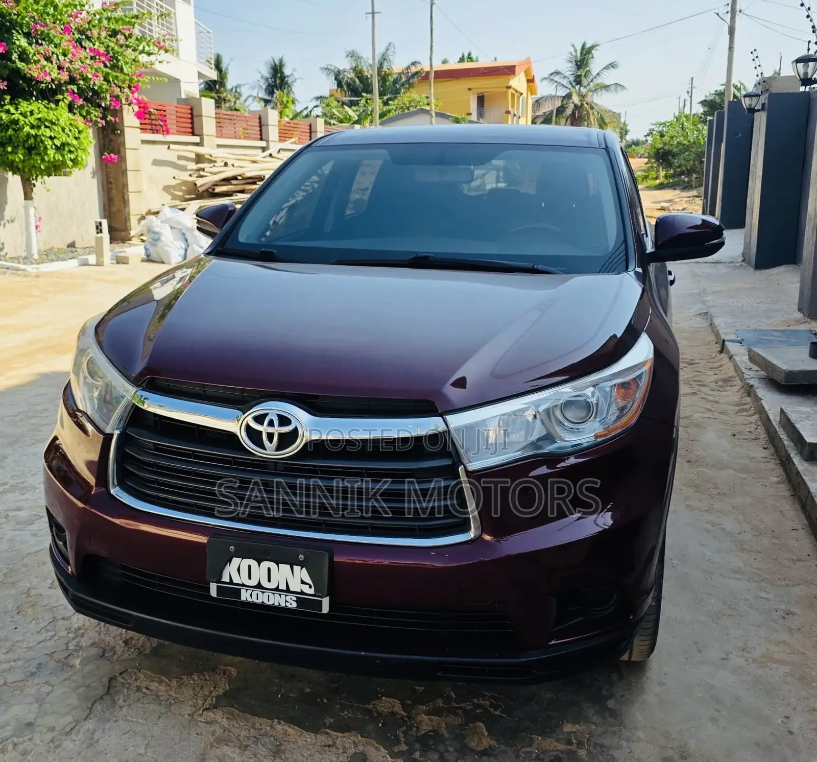 Toyota Highlander LE 4x2 (2.7L 4cyl 6A) 2017 Burgundy