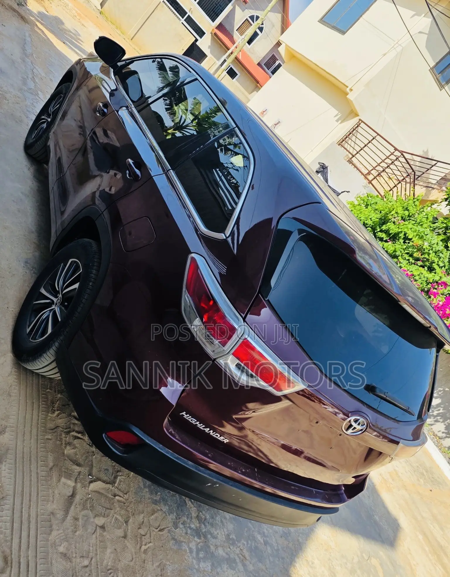 Toyota Highlander LE 4x2 (2.7L 4cyl 6A) 2017 Burgundy